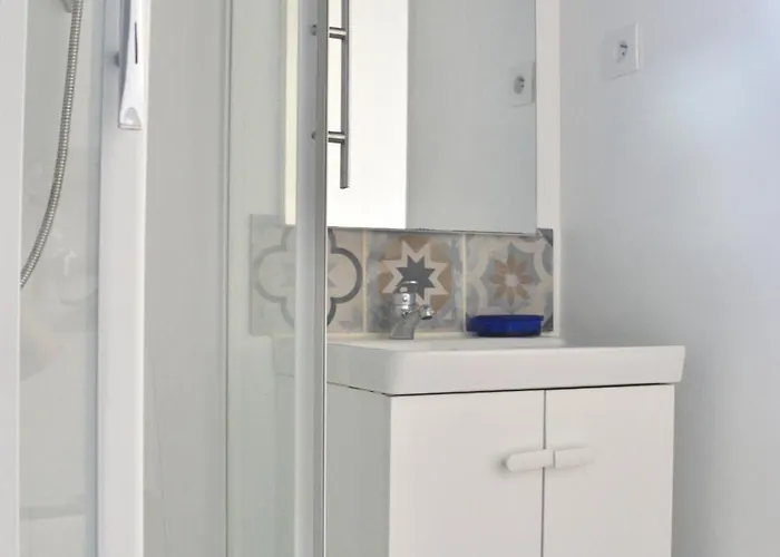 Petit Studio, Equipe, Canape Lit *