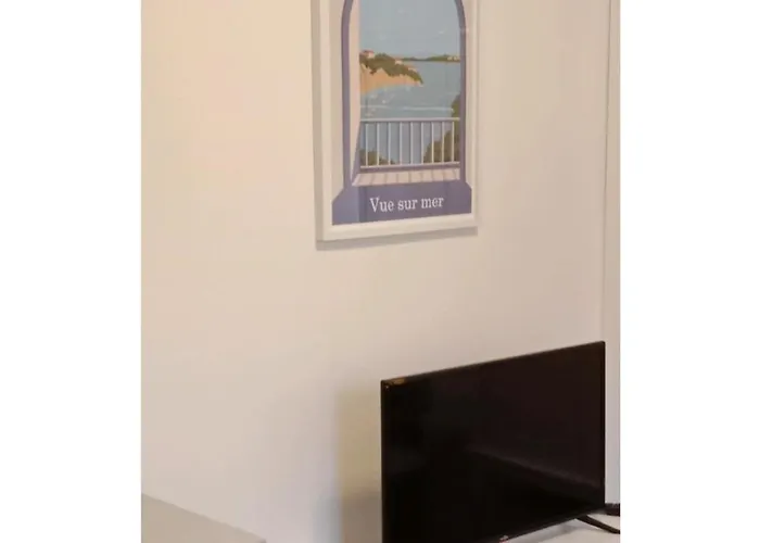 Petit Studio, Equipe, Canape Lit 브레스트